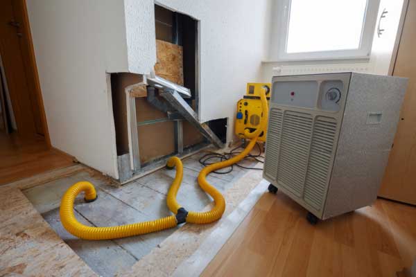 Learn More About Water Damage Cleanup Restoration